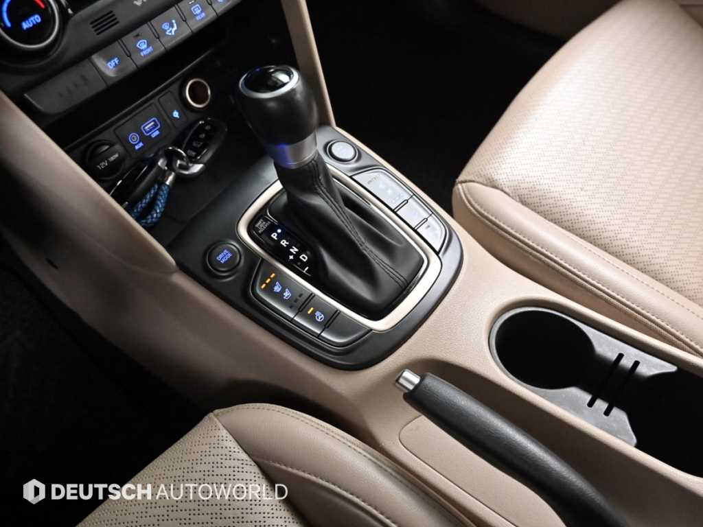 HYUNDAI Kona - Vista 9