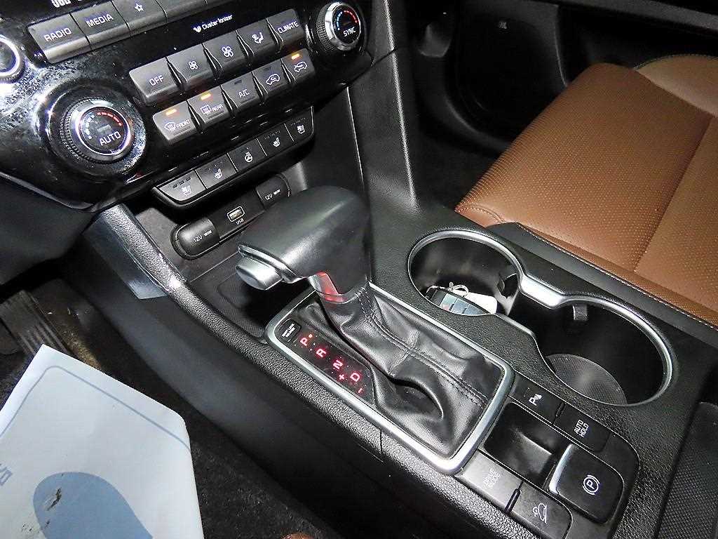 KIA Sportage - Vista 12