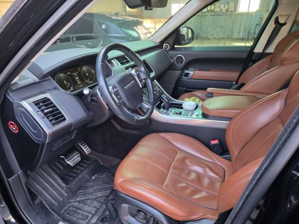 Land Rover Range Rover Sports - Vista 8