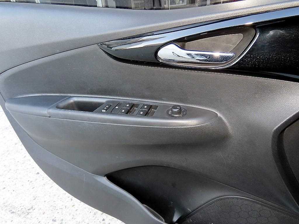 Chevrolet Spark - Vista 10