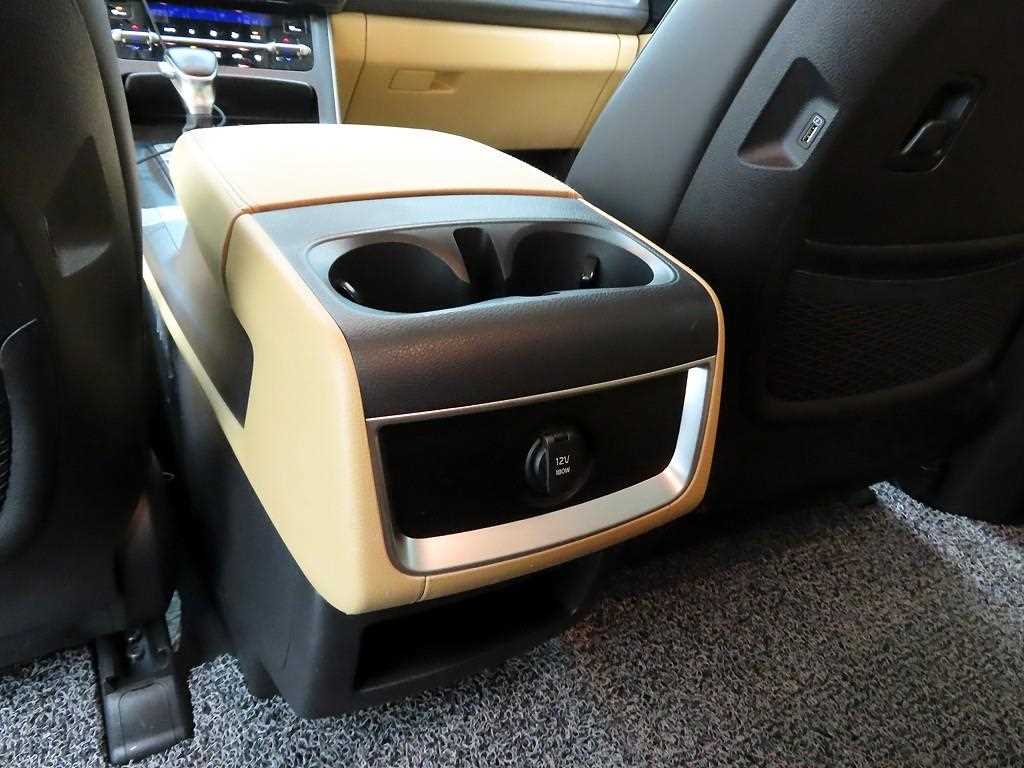 KIA Carnival 2022 Blanco - Importación desde Corea - HF Imports Iquique - Foto 17