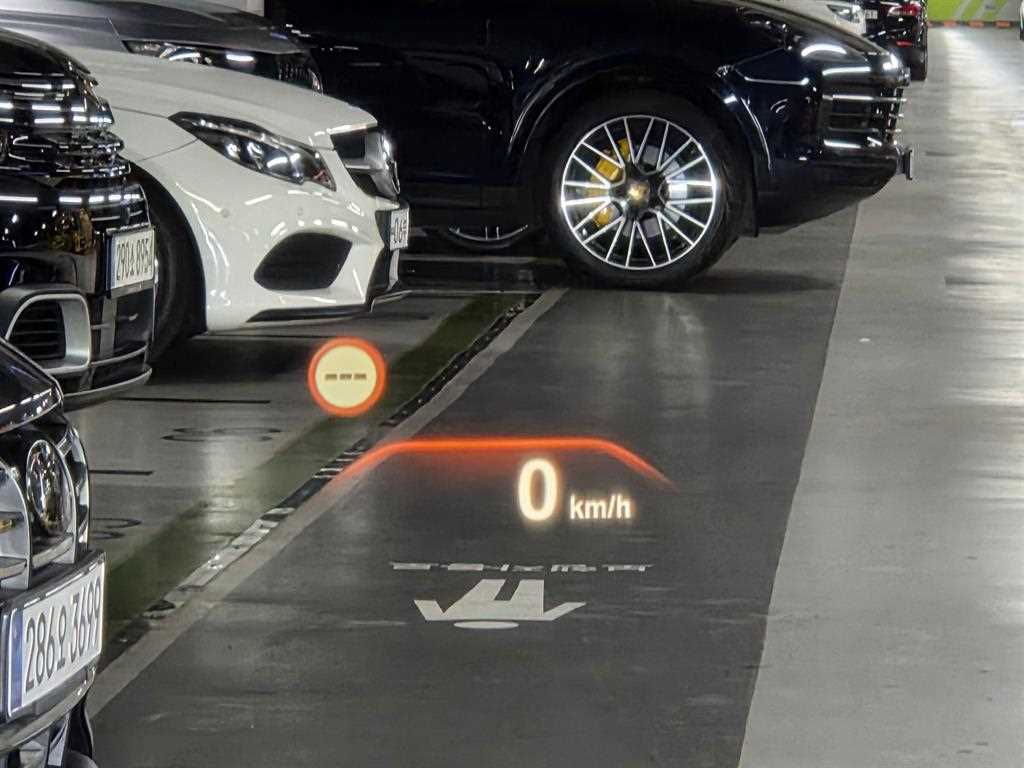 BMW 5 Series 2017 Negro - Importación desde Corea - HF Imports Iquique - Foto 15