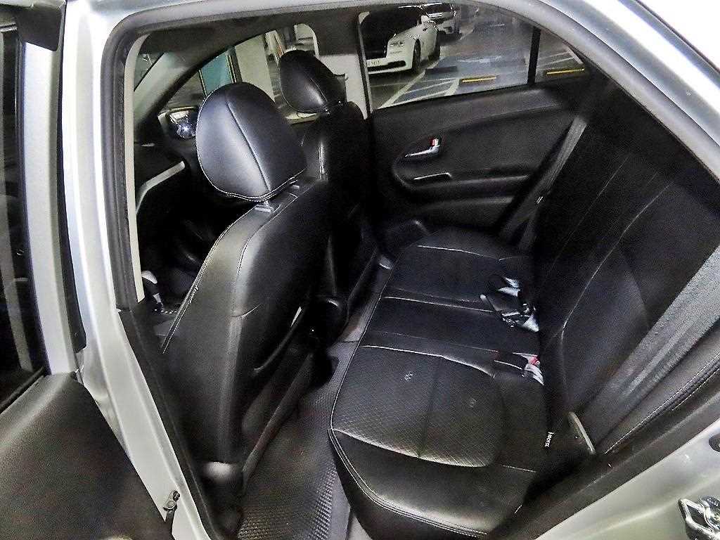 KIA Morning - Vista 8