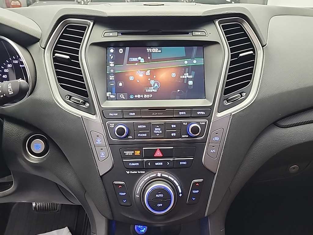 HYUNDAI Santa Fe - Vista 10