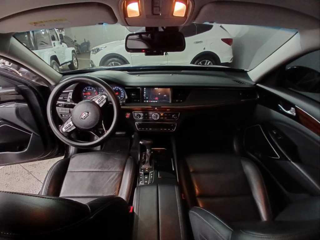 KIA K7 - Vista 6
