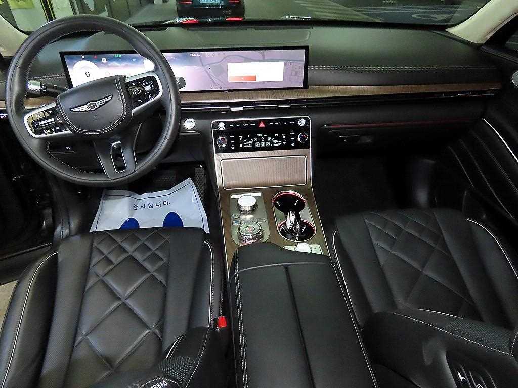 Genesis GV80 - Vista 10