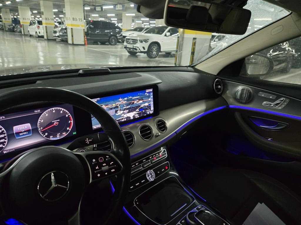 Mercedes Benz E class 2019 Azul - Importación desde Corea - HF Imports Iquique - Foto 15