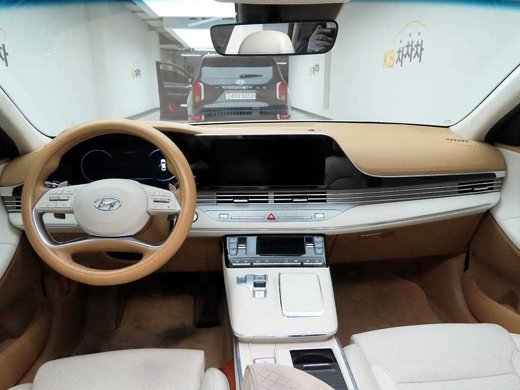 HYUNDAI Grandeur - Vista 7