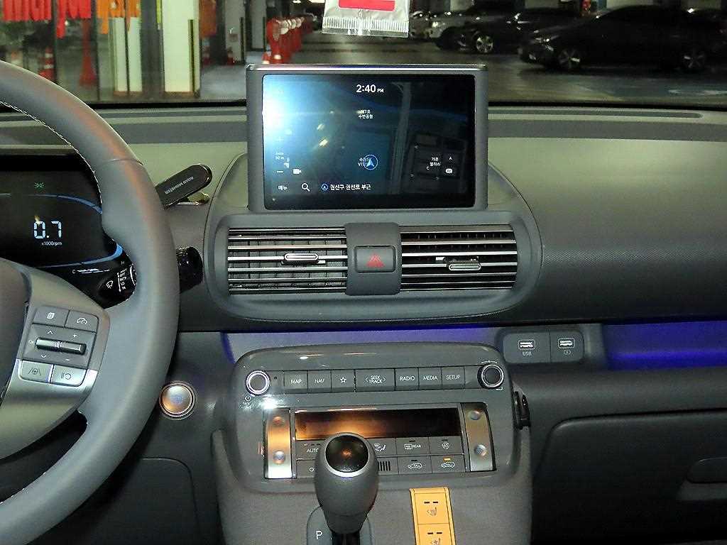 HYUNDAI Casper - Vista 11