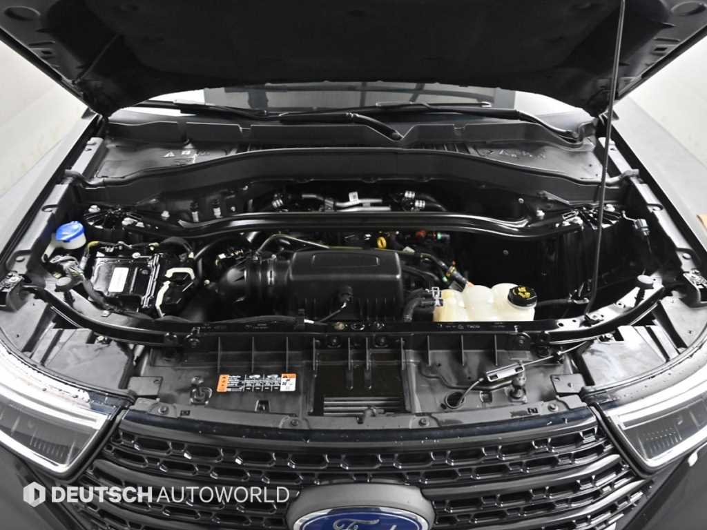 Ford Explorer - Vista 6