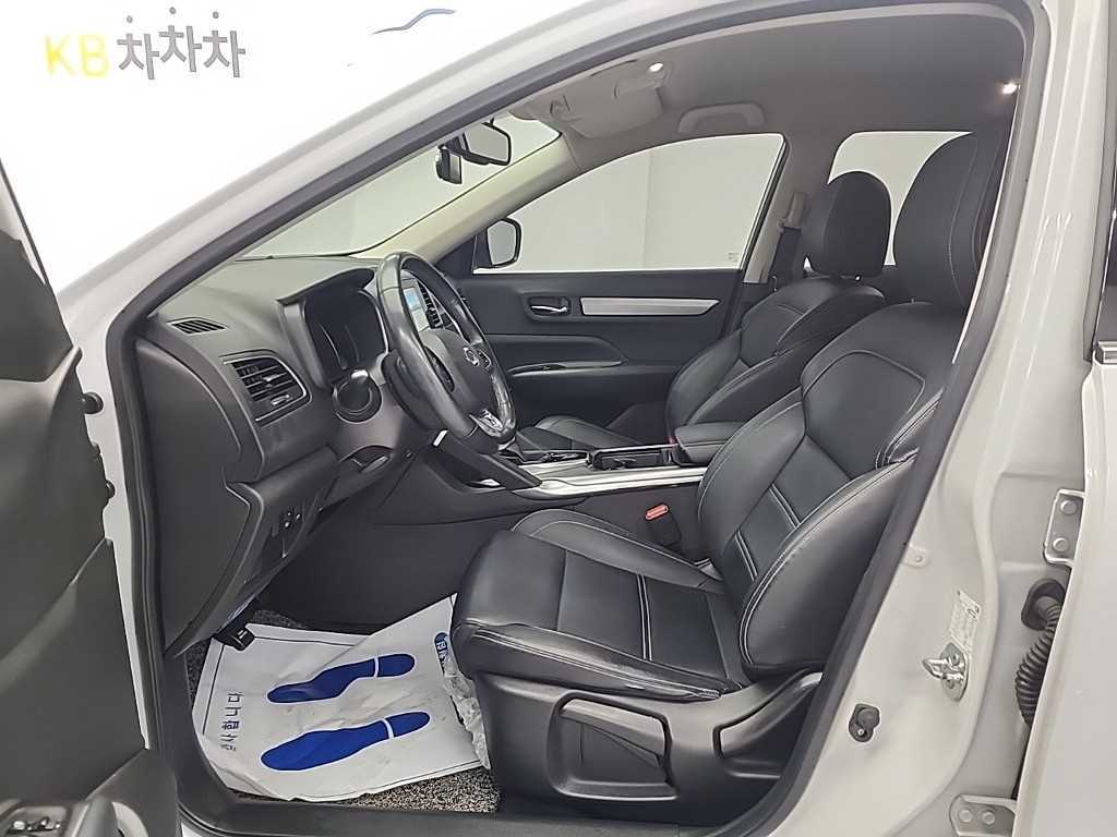 SAMSUNG QM6 - Vista 11