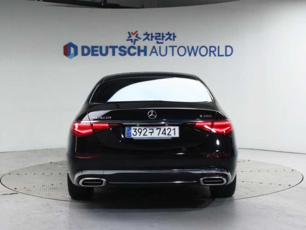 Mercedes Benz S Class - Vista 4