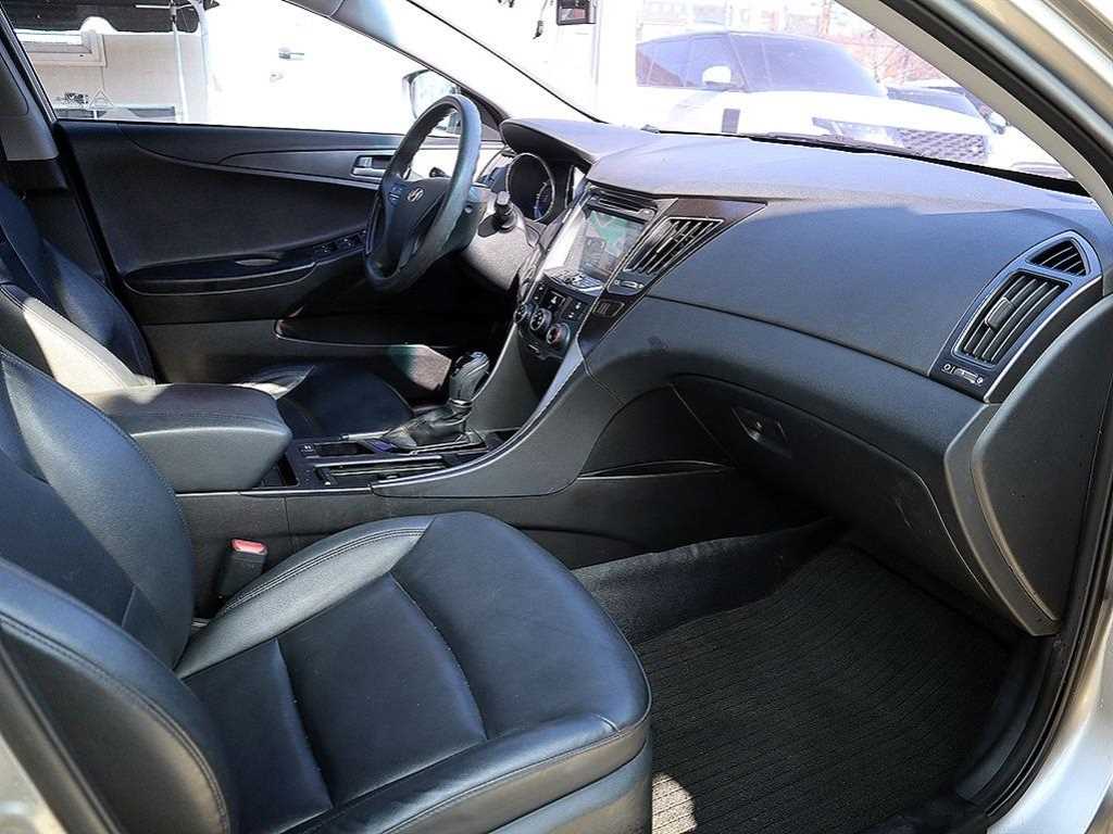 HYUNDAI Sonata 2014 Gris - Importación desde Corea - HF Imports Iquique - Foto 13