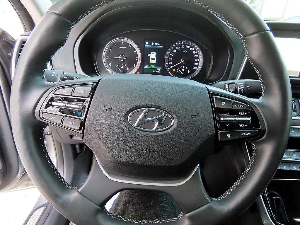 HYUNDAI Grandeur - Vista 8