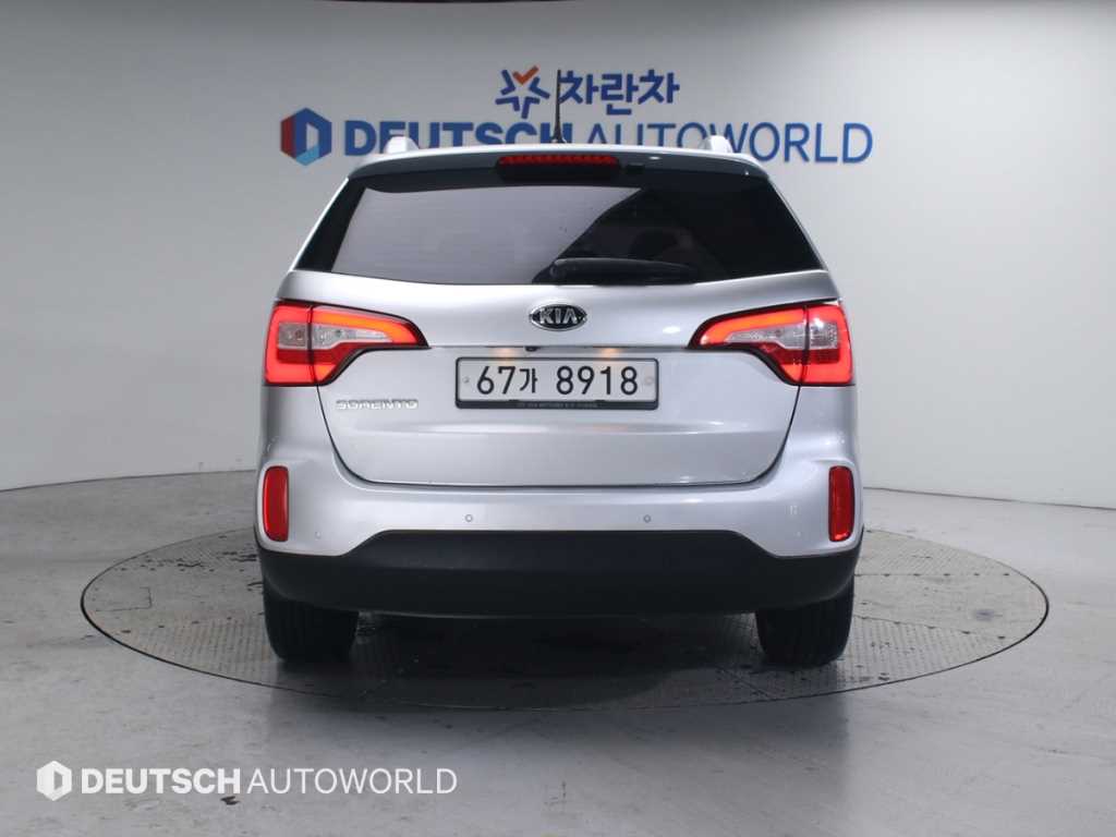 KIA Sorento - Vista 4