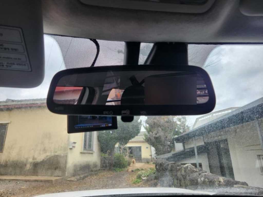 HYUNDAI Casper - Vista 5