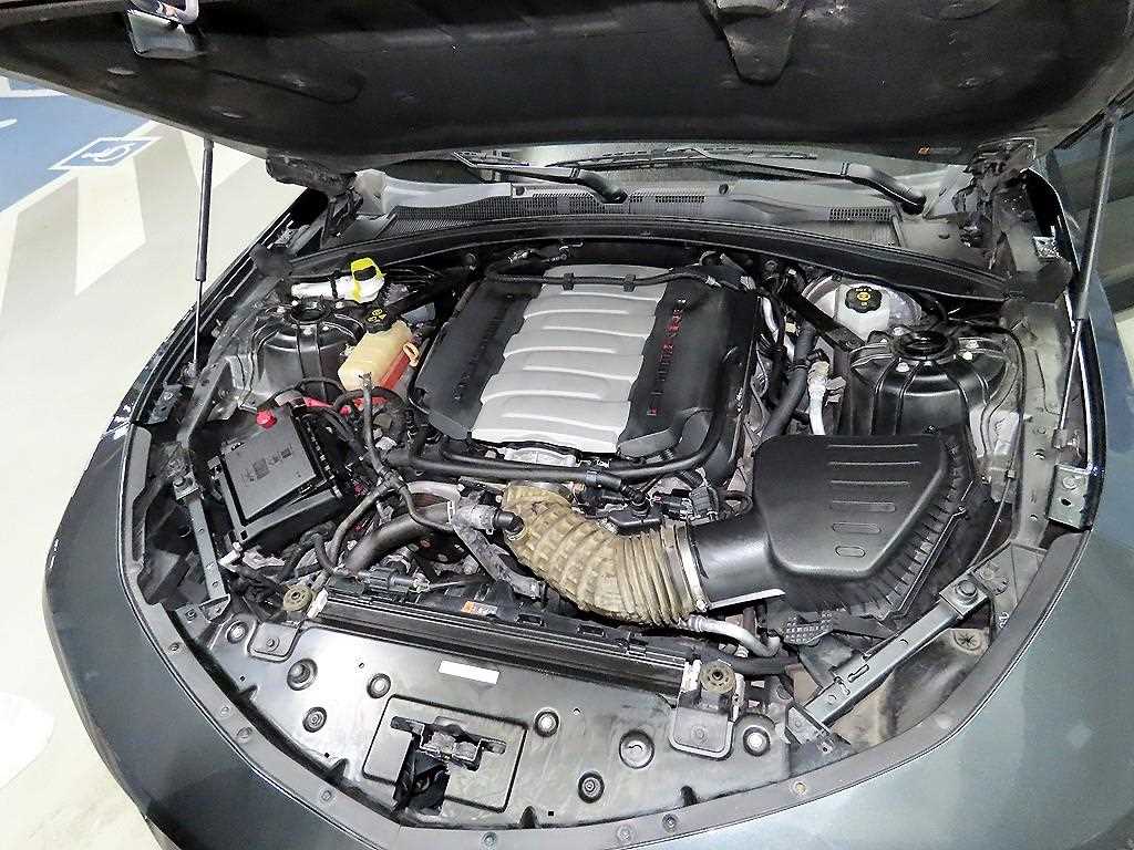 Chevrolet Camaro 2017 Gris - Importación desde Corea - HF Imports Iquique - Foto 18