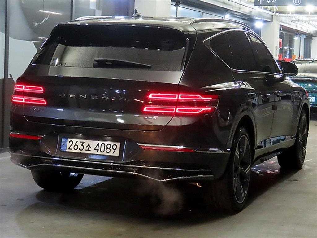 Genesis GV80 - Vista 4