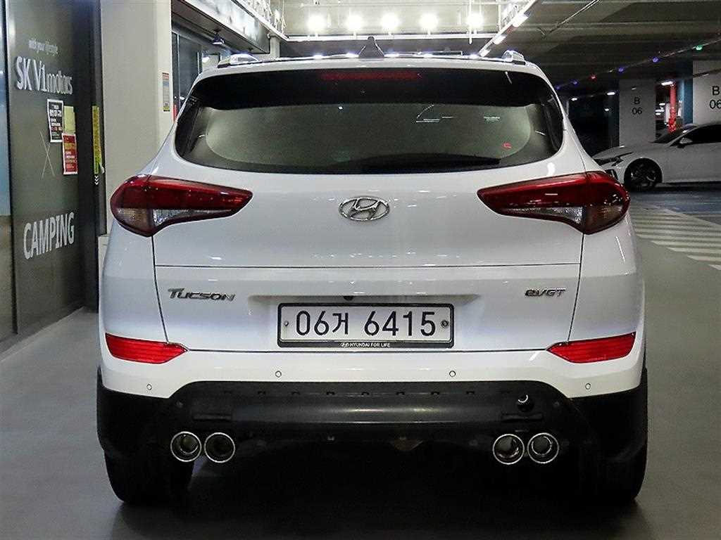 HYUNDAI Tucson - Vista 5
