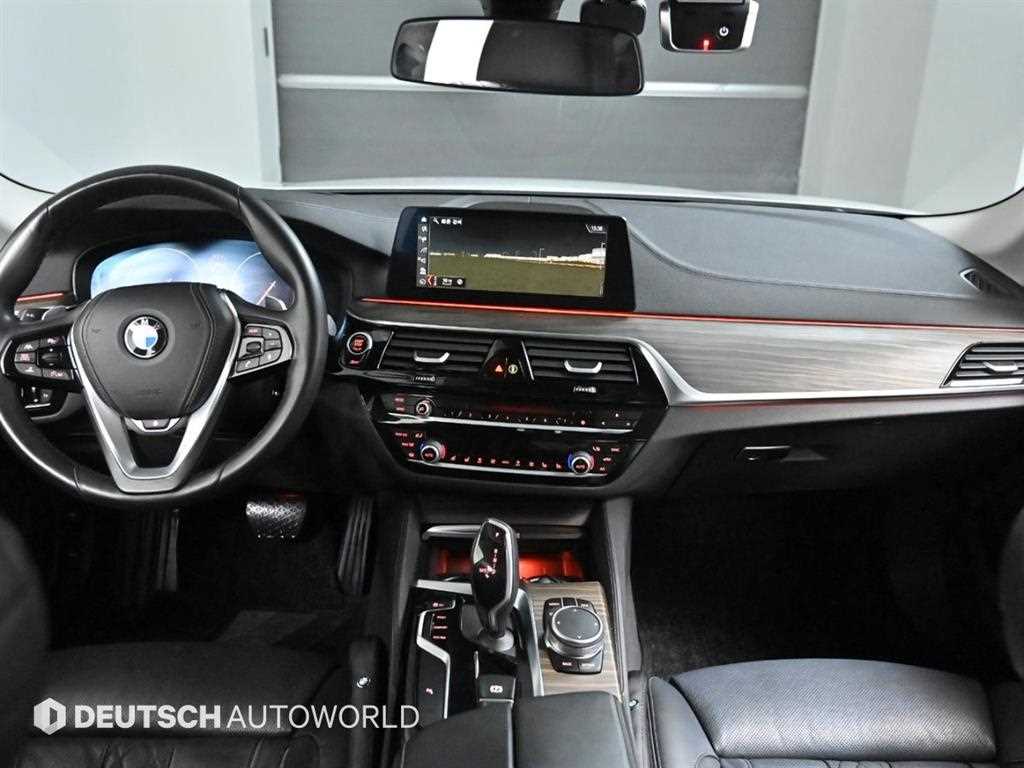 BMW 5 Series - Vista 7