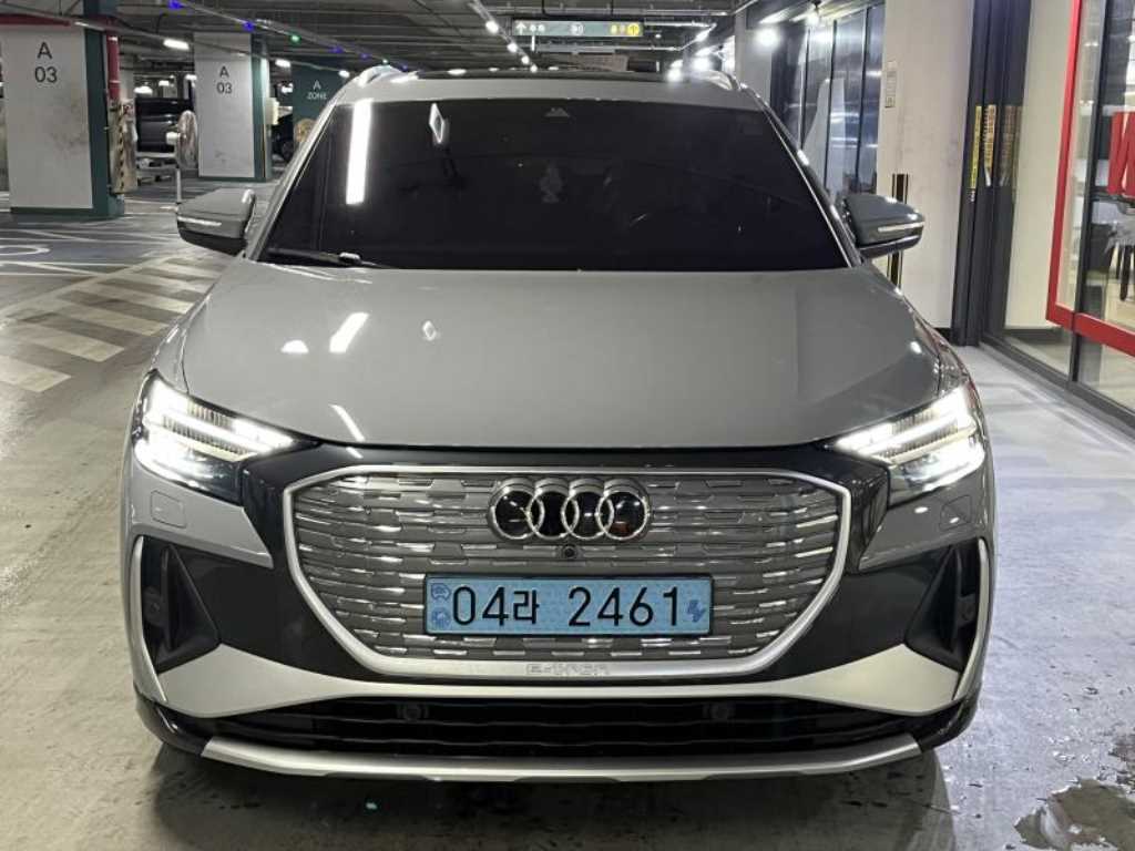 Audi Q4 - Vista 2