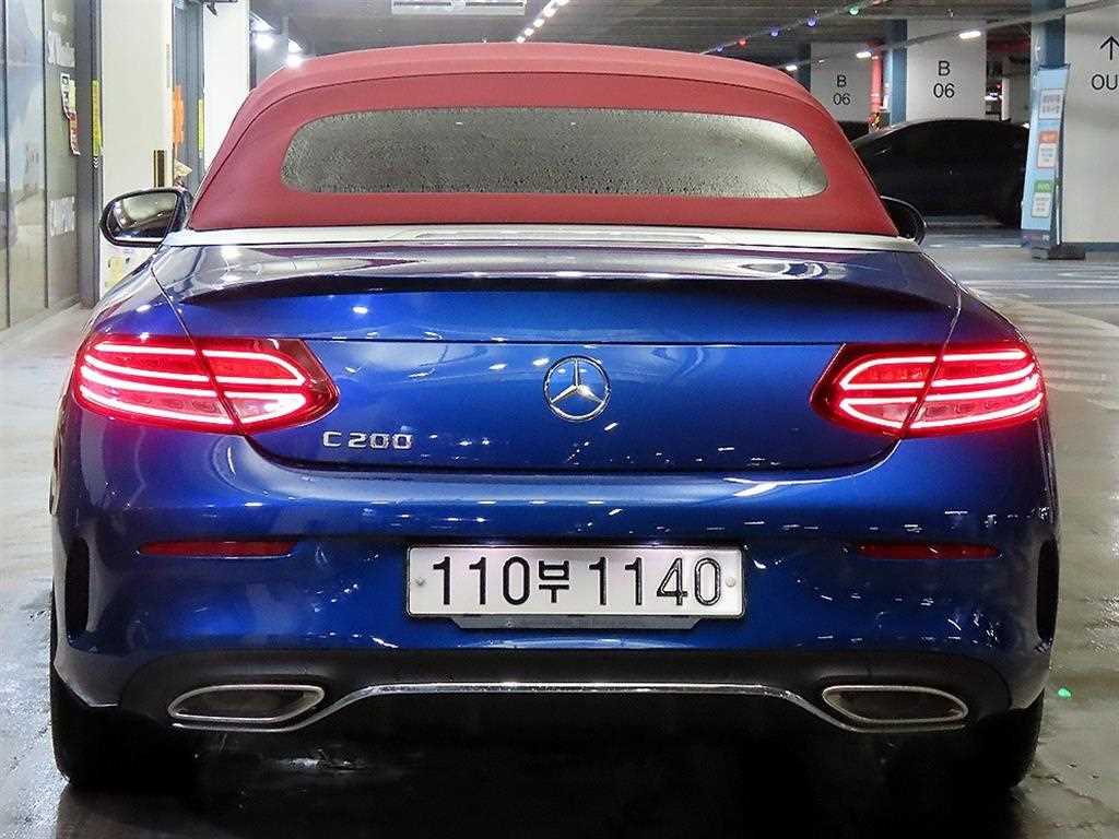 Mercedes Benz C Class - Vista 5