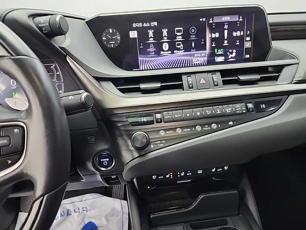 Lexus ES - Vista 10