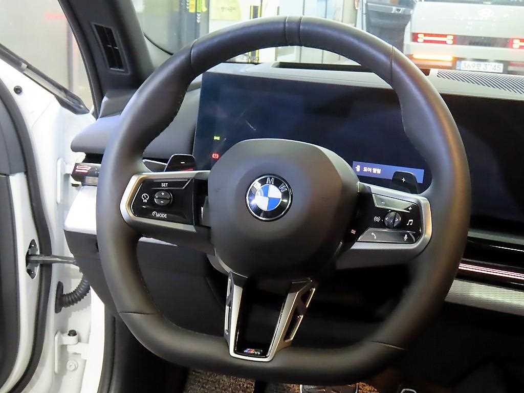 BMW 5 Series - Vista 8