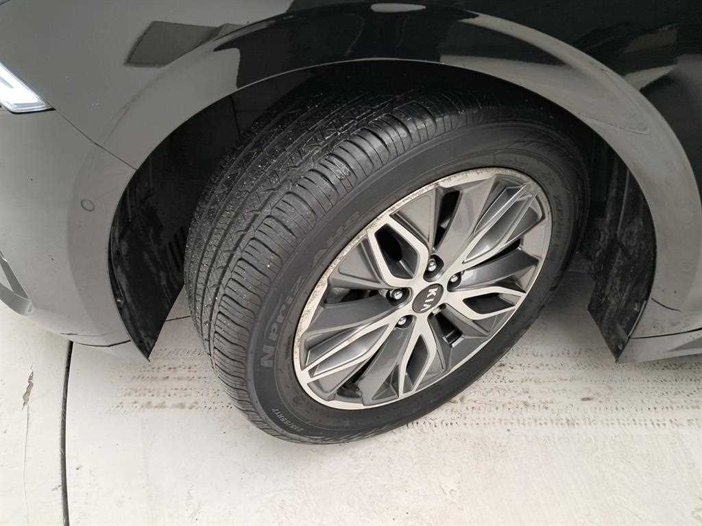 KIA K5 2021 Negro - Importación desde Corea - HF Imports Iquique - Foto 20