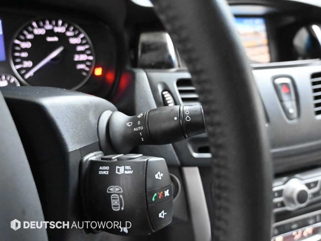 SAMSUNG SM5 2010 Blanco - Importación desde Corea - HF Imports Iquique - Foto 18