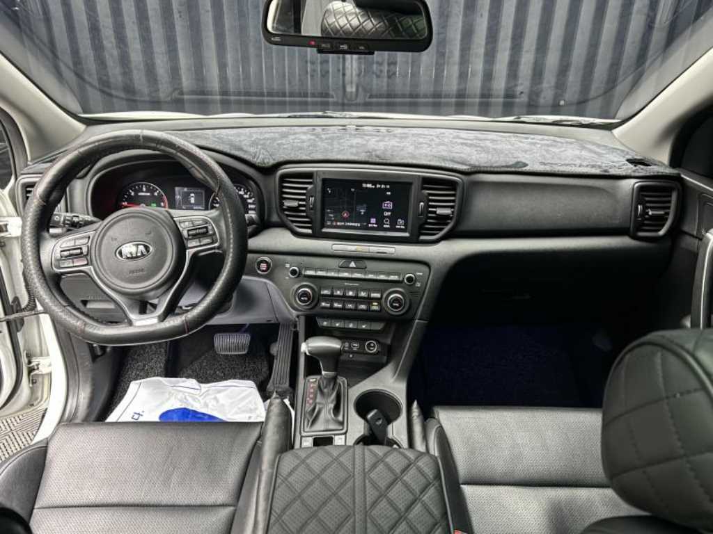 KIA Sportage - Vista 11