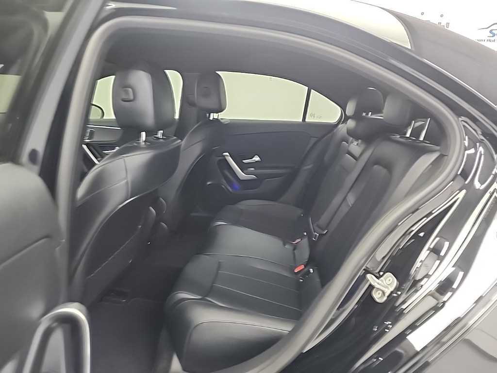 Mercedes Benz A Class - Vista 12