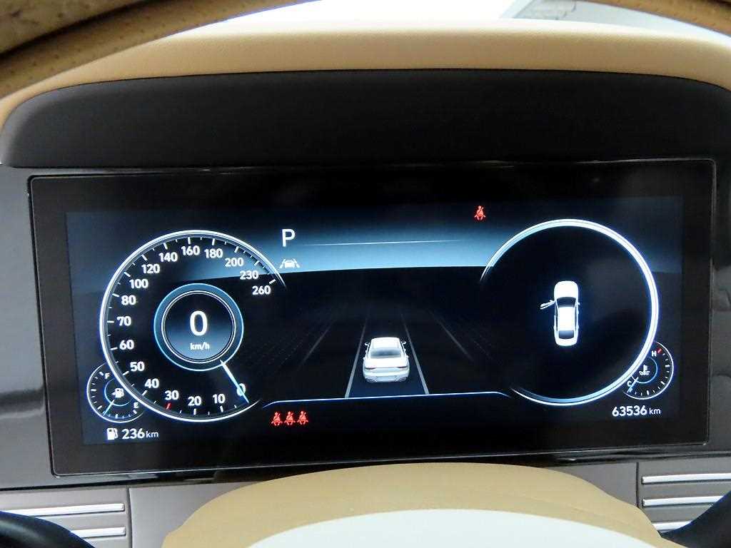 HYUNDAI Grandeur - Vista 6