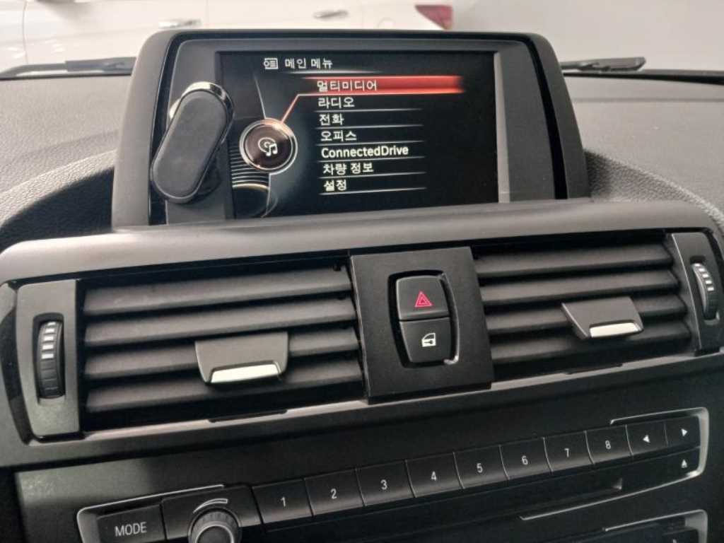 BMW 1 series 2015 Blanco - Importación desde Corea - HF Imports Iquique - Foto 14