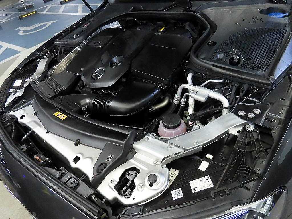 Mercedes Benz E class 2023 Gris - Importación desde Corea - HF Imports Iquique - Foto 19