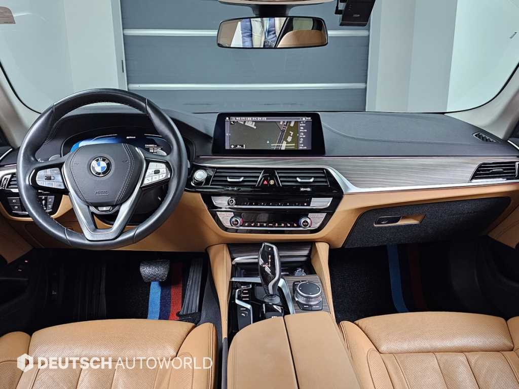 BMW 5 Series - Vista 7