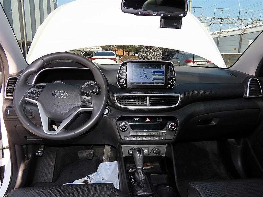 HYUNDAI Tucson - Vista 7