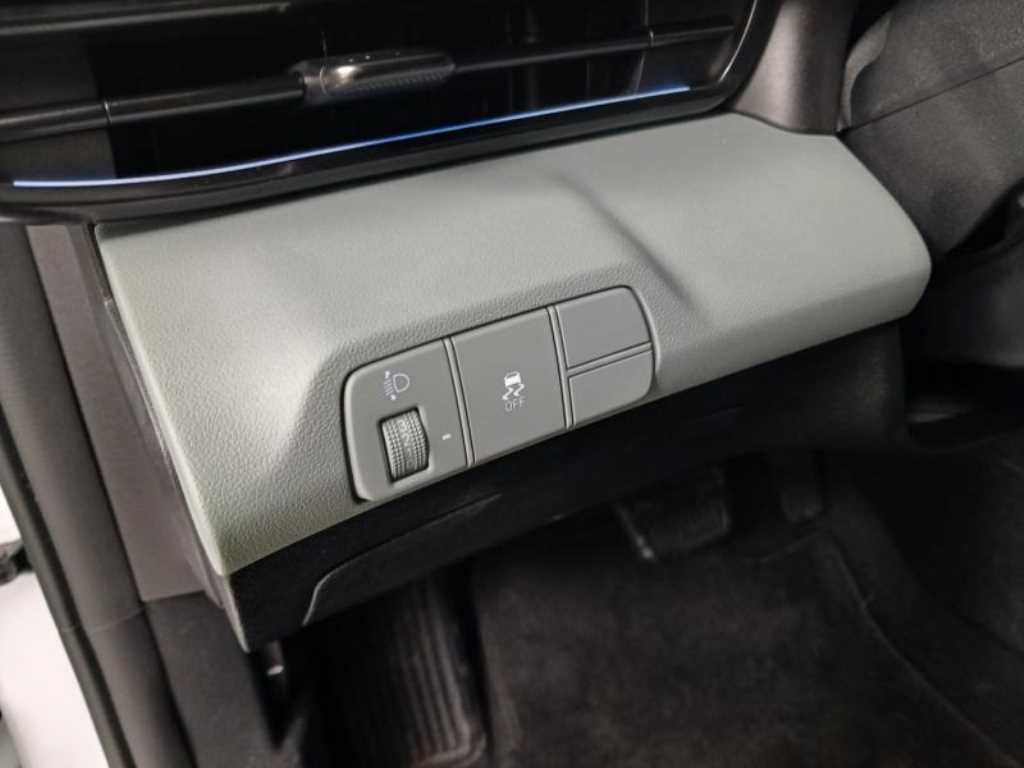 HYUNDAI Avante - Vista 12