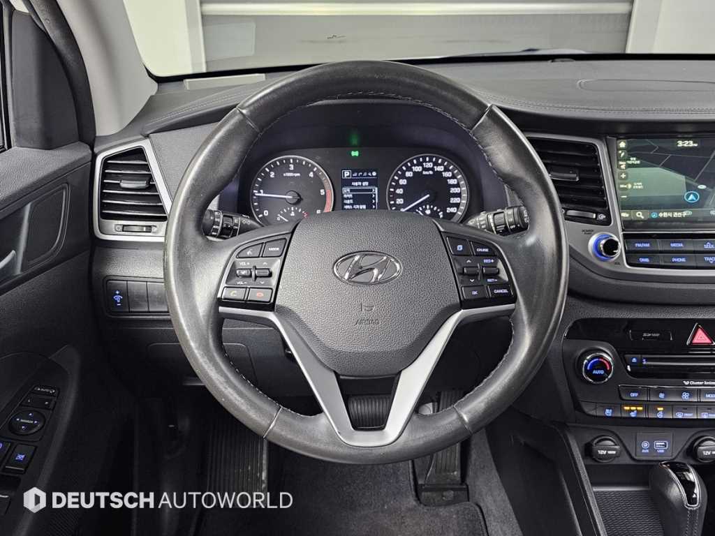 HYUNDAI Tucson 2016 Blanco - Importación desde Corea - HF Imports Iquique - Foto 13