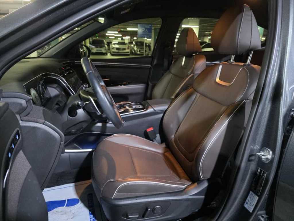 HYUNDAI Tucson - Vista 7