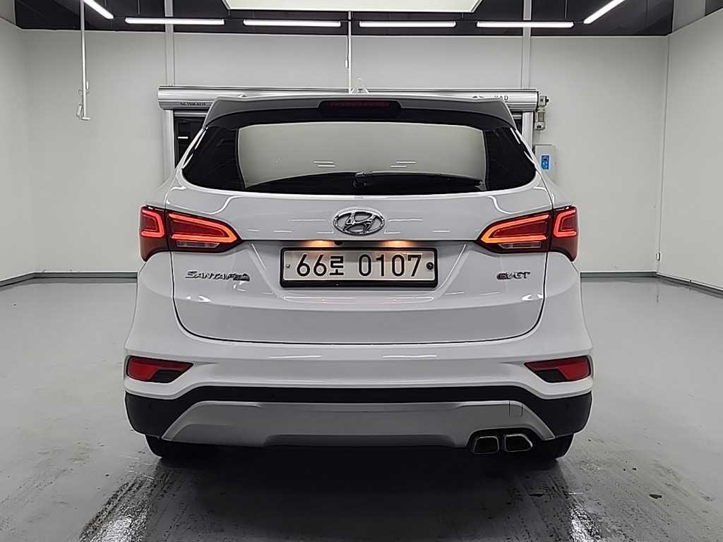 HYUNDAI Santa Fe - Vista 3