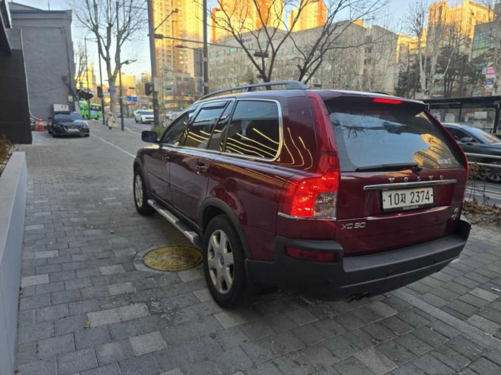 Volvo XC90 - Vista 2