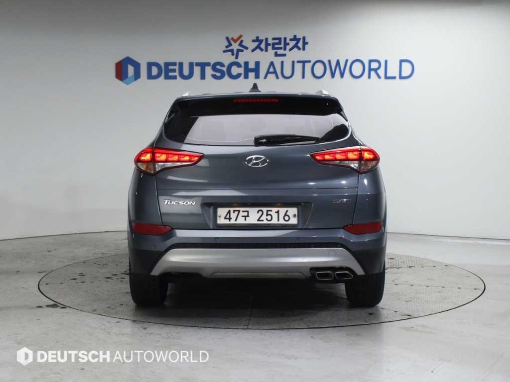 HYUNDAI Tucson - Vista 4