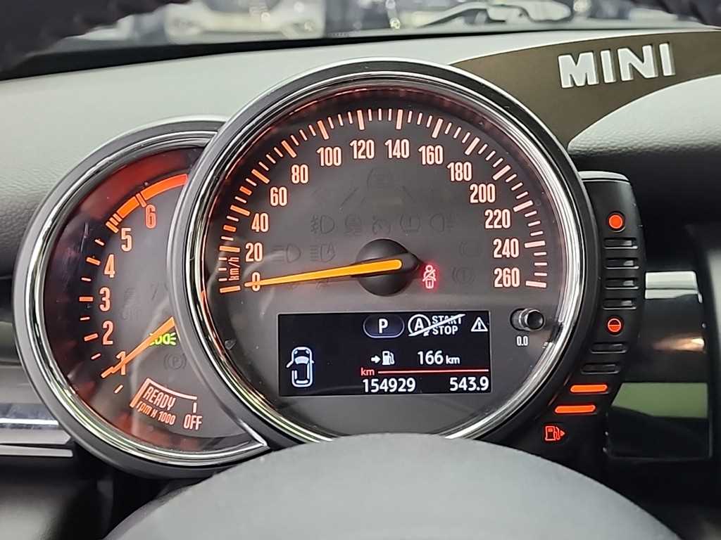 Mini Cooper - Vista 6