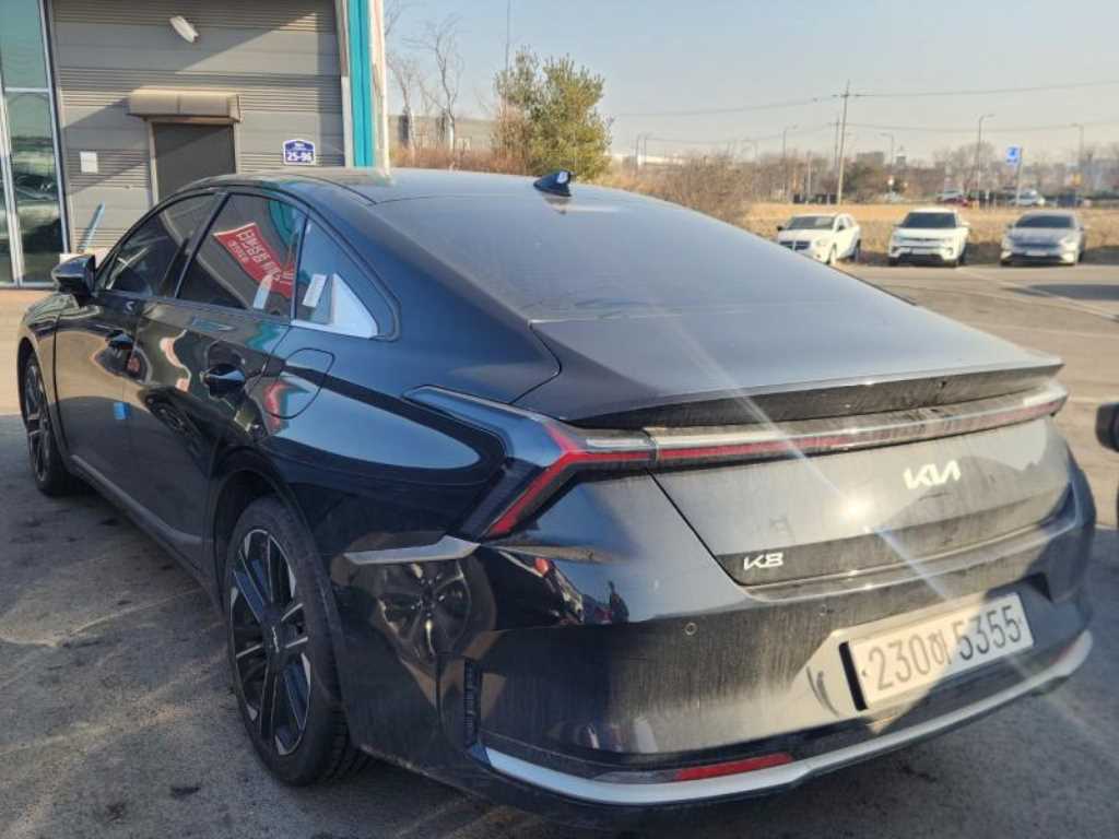 KIA K8 - Vista 3