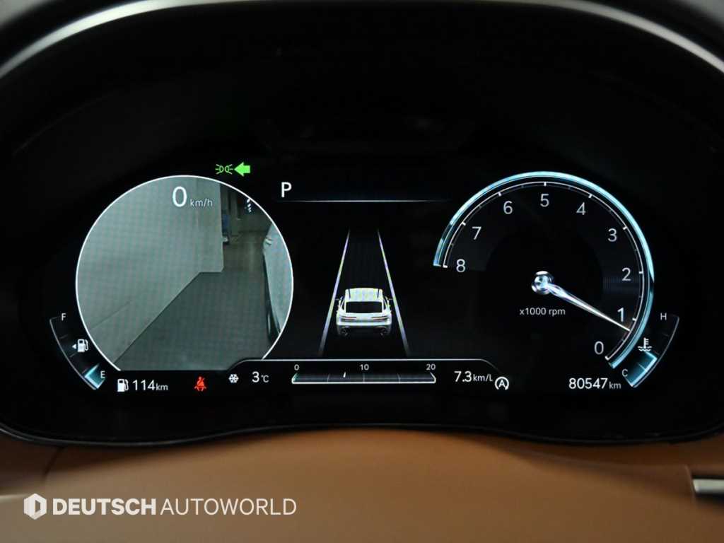 Genesis GV70 - Vista 8