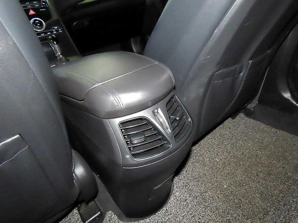 HYUNDAI Grandeur 2015 Negro - Importación desde Corea - HF Imports Iquique - Foto 17