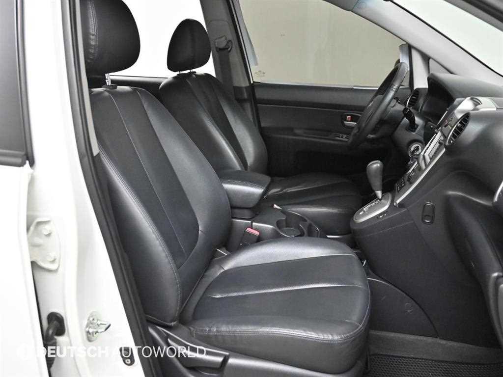 KIA Carens - Vista 10