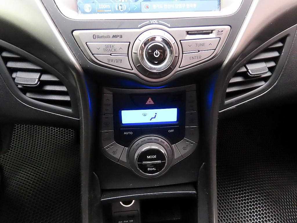 HYUNDAI Avante 2013 - Importación desde Corea - HF Imports Iquique - Foto 16