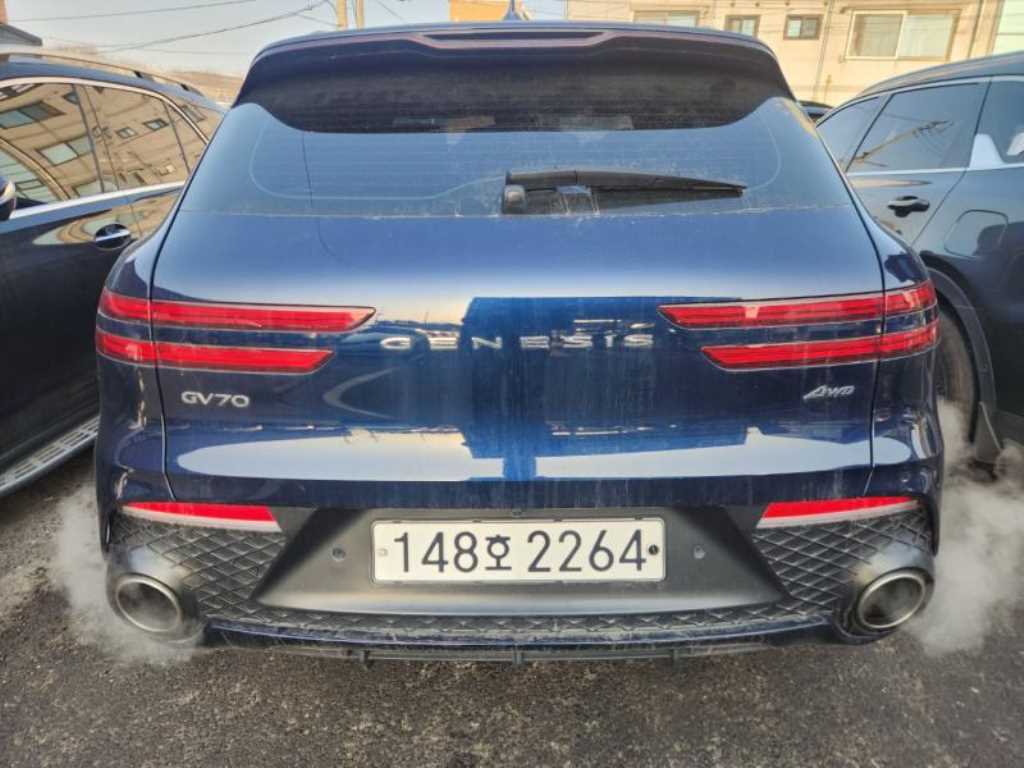 Genesis GV70 - Vista 4